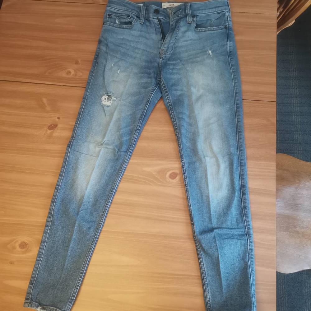 Hollister Men's Distressed Light Blue Skinny Jeans